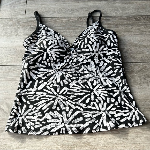 Simon Chang Stretch Tank Top Bra Included Swimwear Tankini - Picture 4 of 13